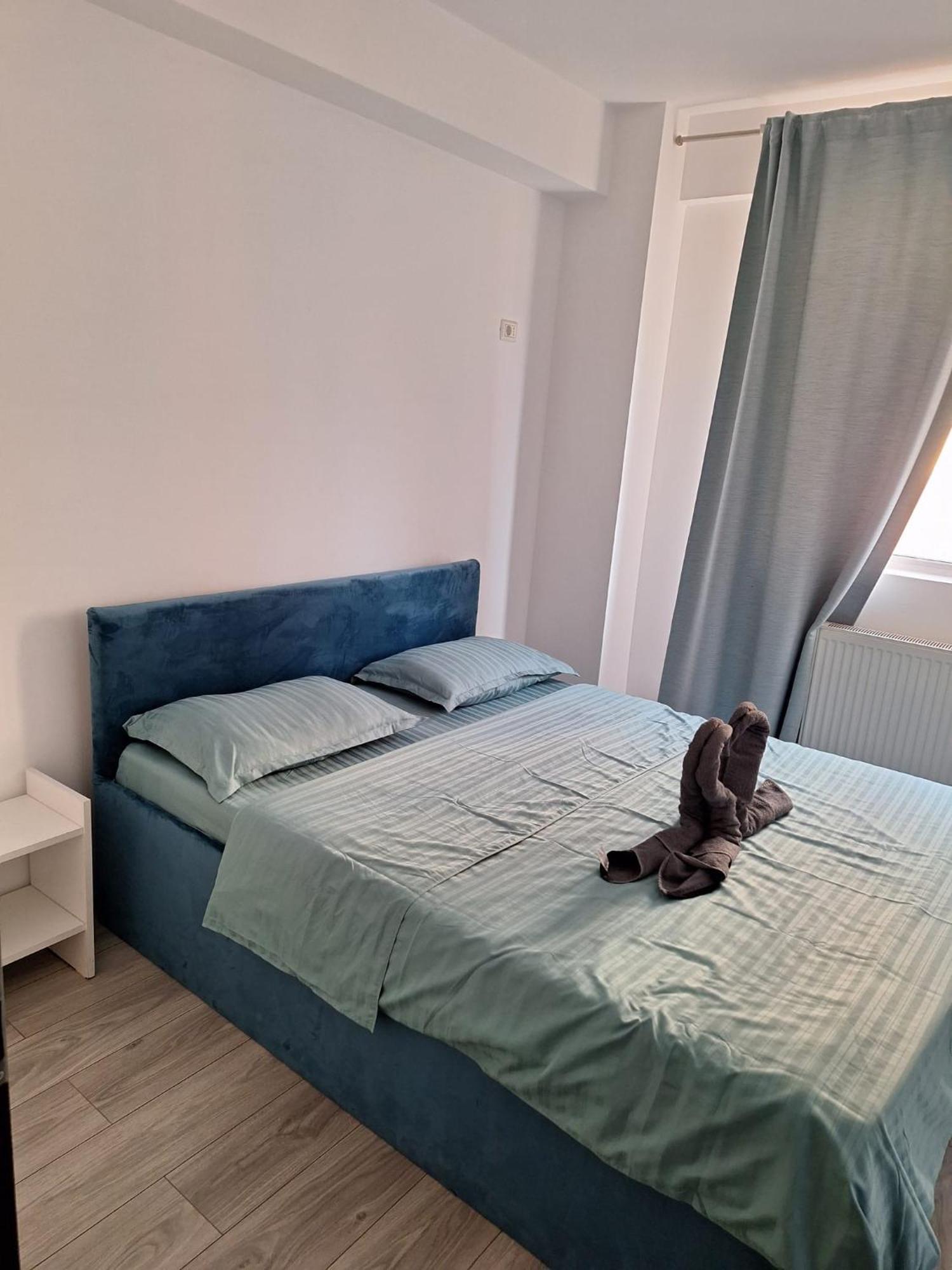 Luxury Daniel Apartament Residence Militari Rosu Ngoại thất bức ảnh